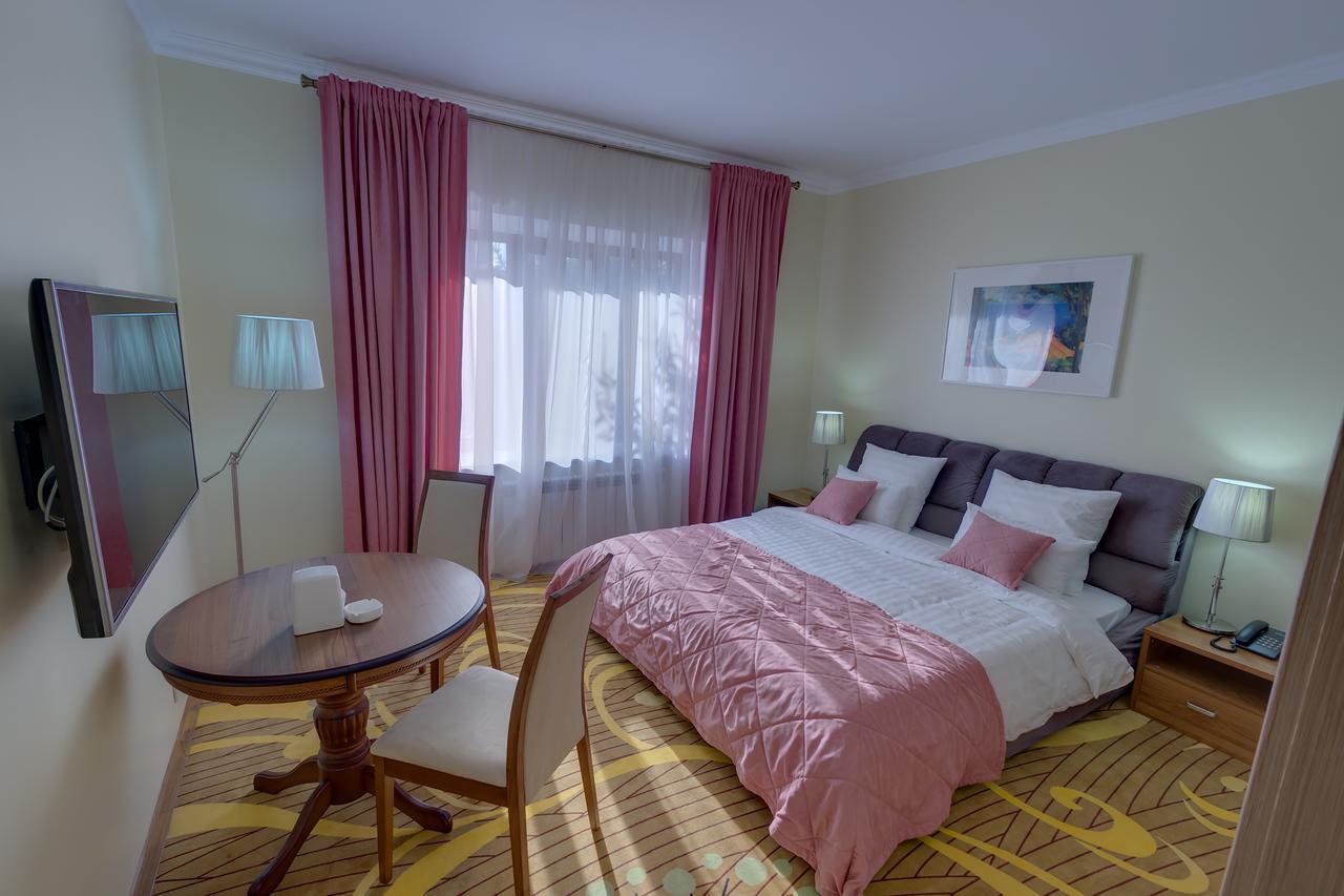 Beis Spa Hotel Resort Almati Kültér fotó