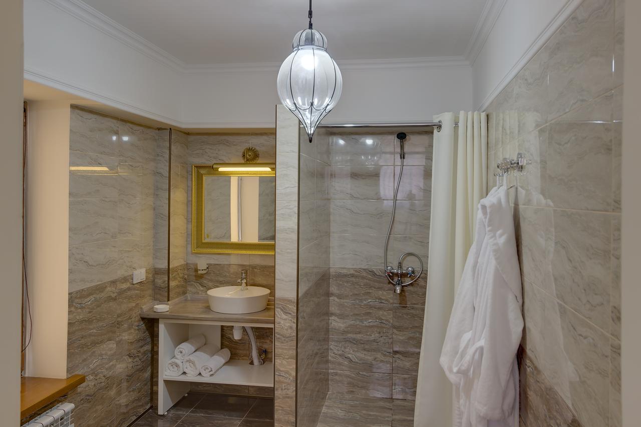 Beis Spa Hotel Resort Almati Kültér fotó